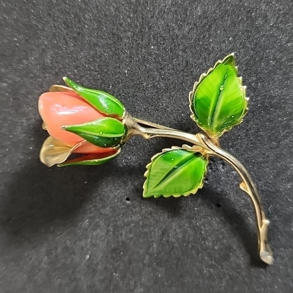 Rose Pin - Picture 1 of 4